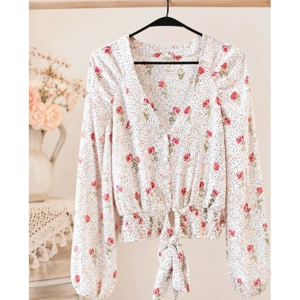 Womens Floral Polka Dot V-Neck Puff Sleeve Smocked Tie Front Blouse White Red